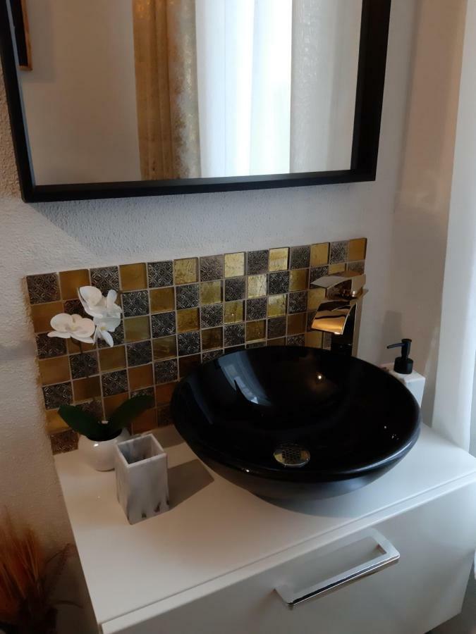 Room Lux Spa " Tabarka " Экстерьер фото